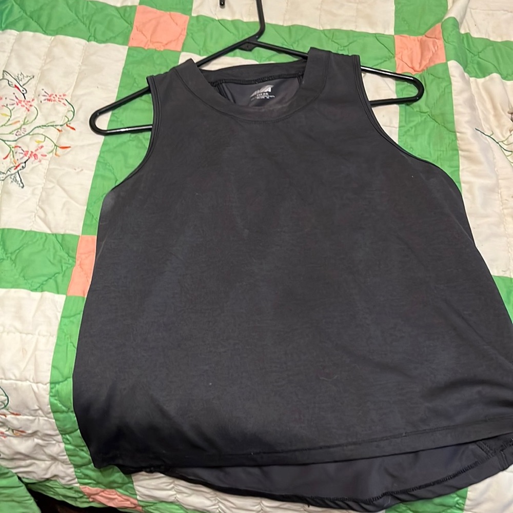 Grey tank top